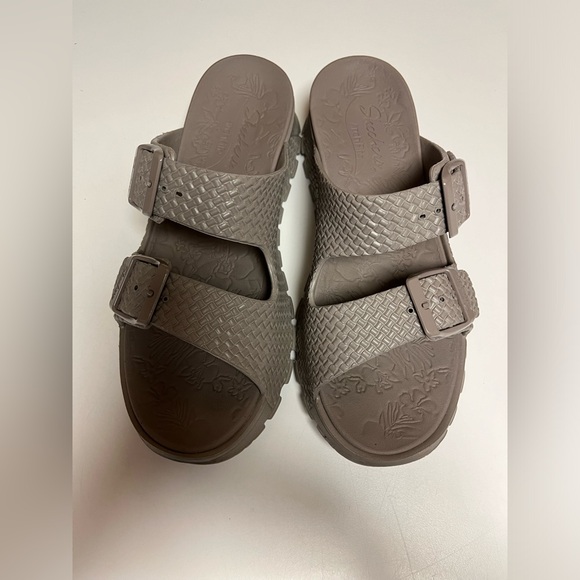 SOLD - Picture 1 of 7